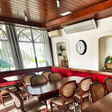 Youth Hostel Bledec Екстериор снимка