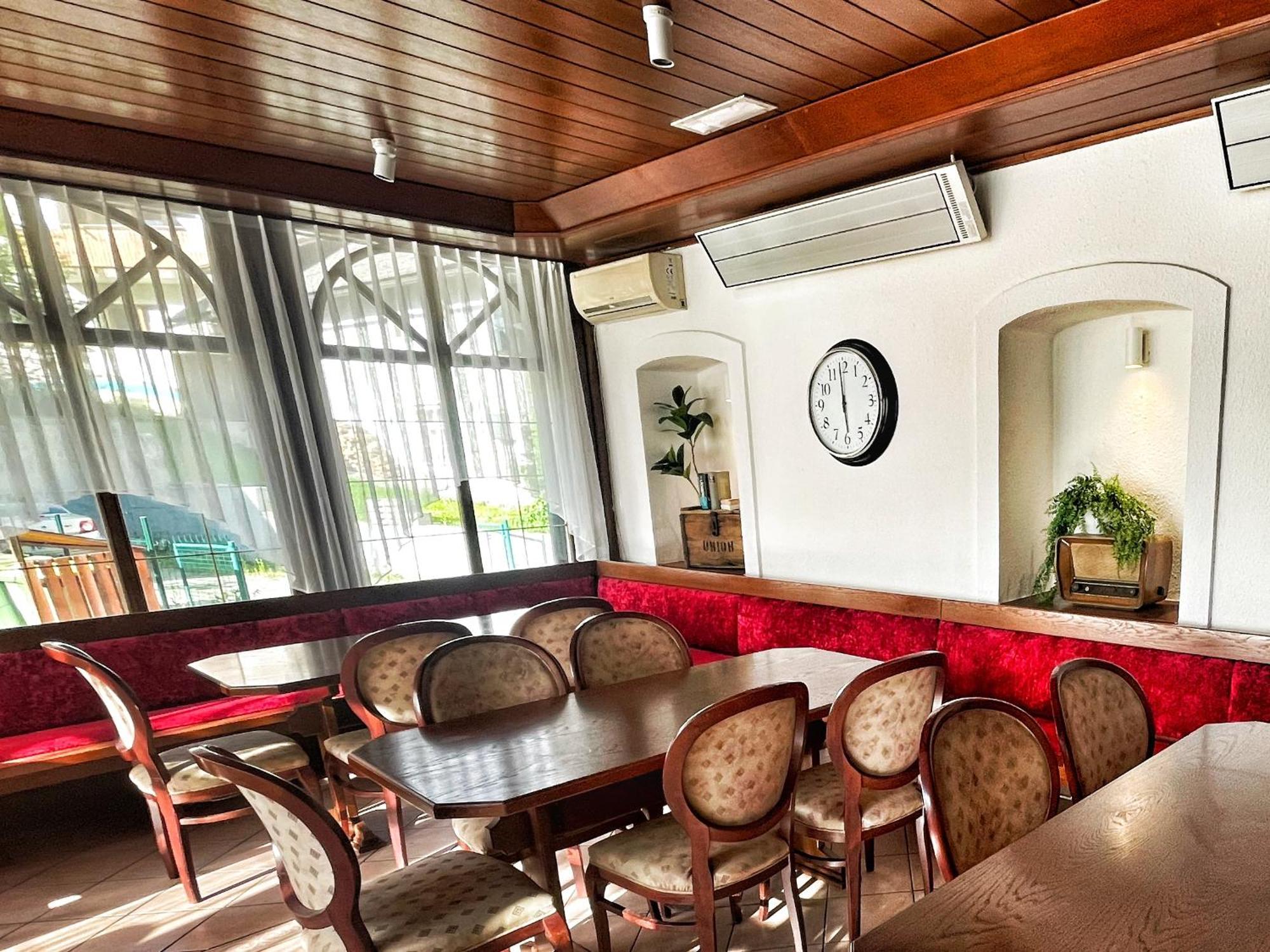 Youth Hostel Bledec Екстериор снимка