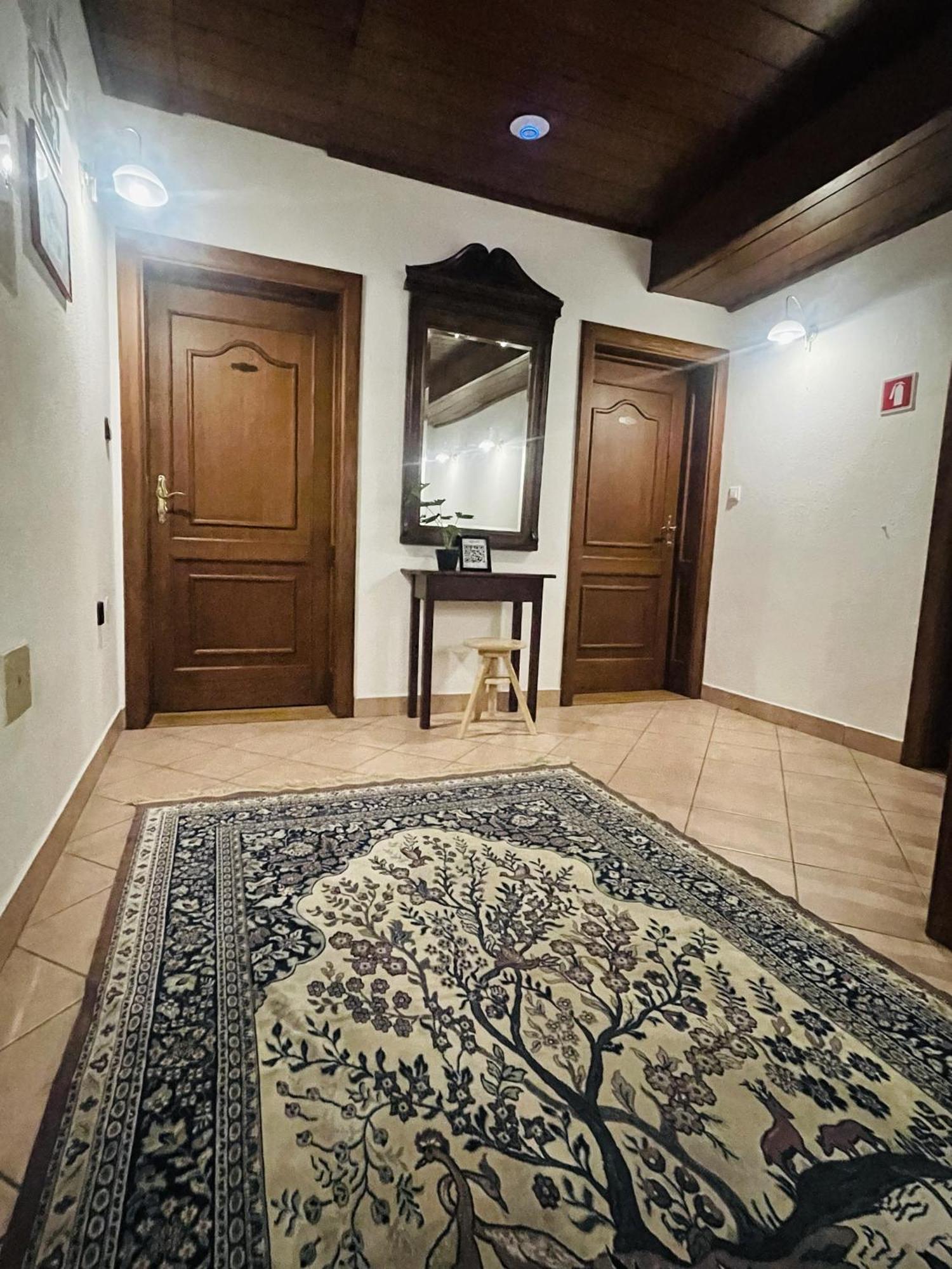 Youth Hostel Bledec Екстериор снимка
